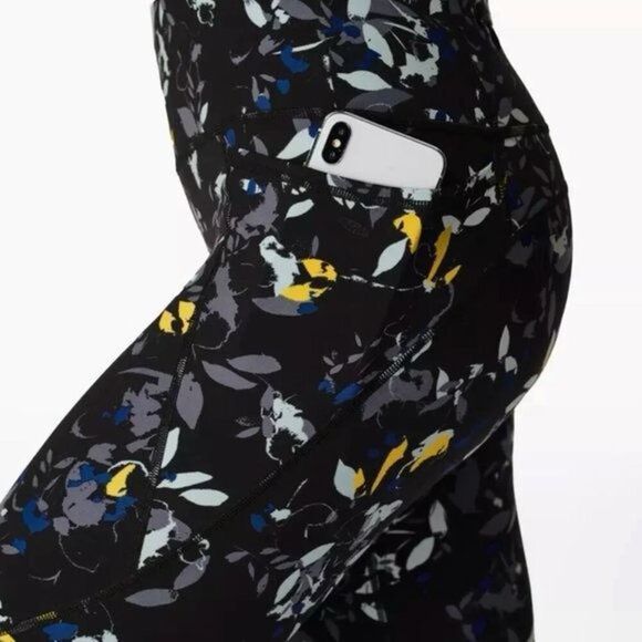 Sweaty Betty Power‎ Floral Crop 20" Capri Leggings Pockets Black Multi XS NWOT - Picture 1 of 11